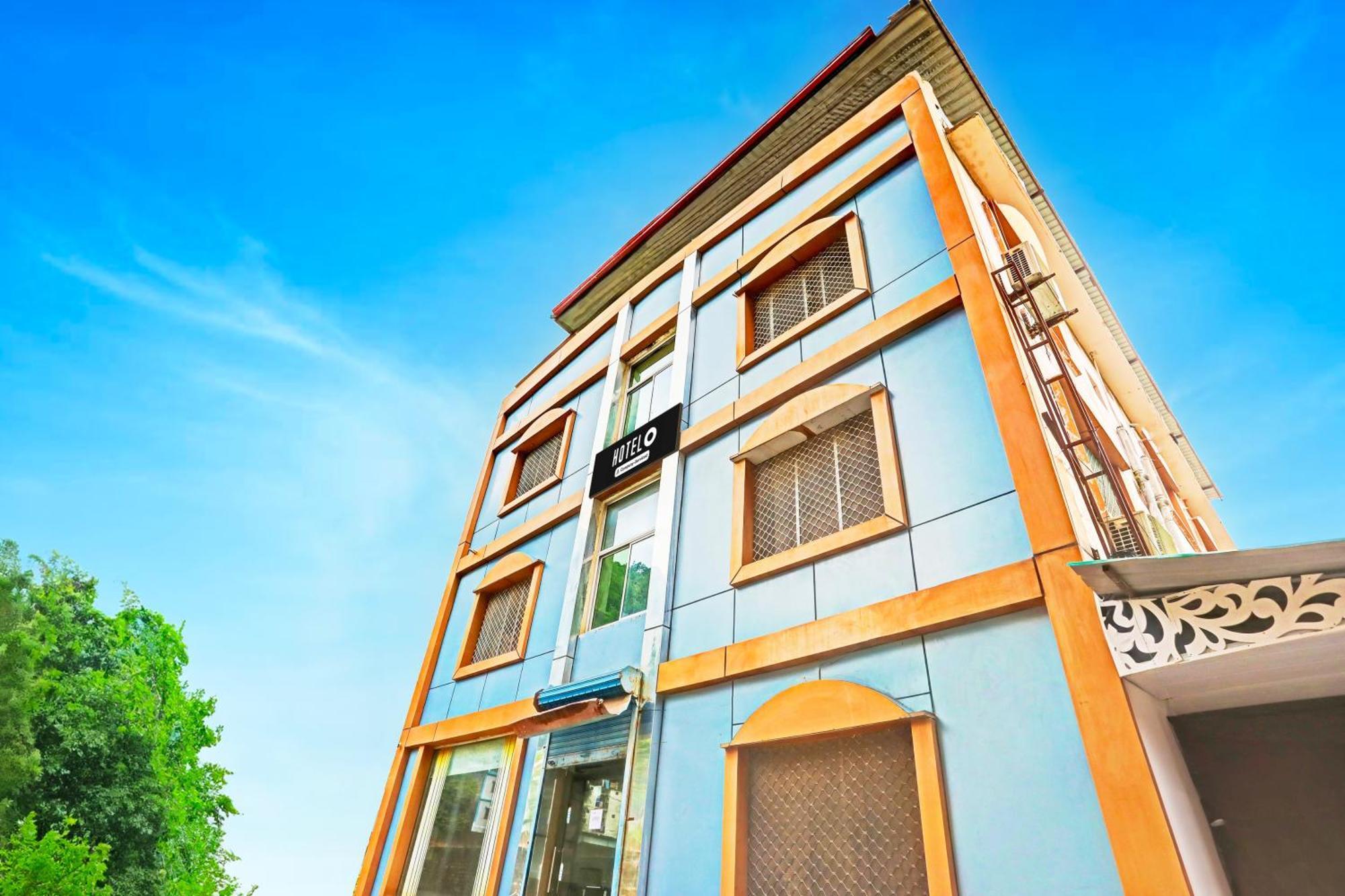 Super Hotel O Tapovan Near Deacon Valley Rishikesh Bagian luar foto
